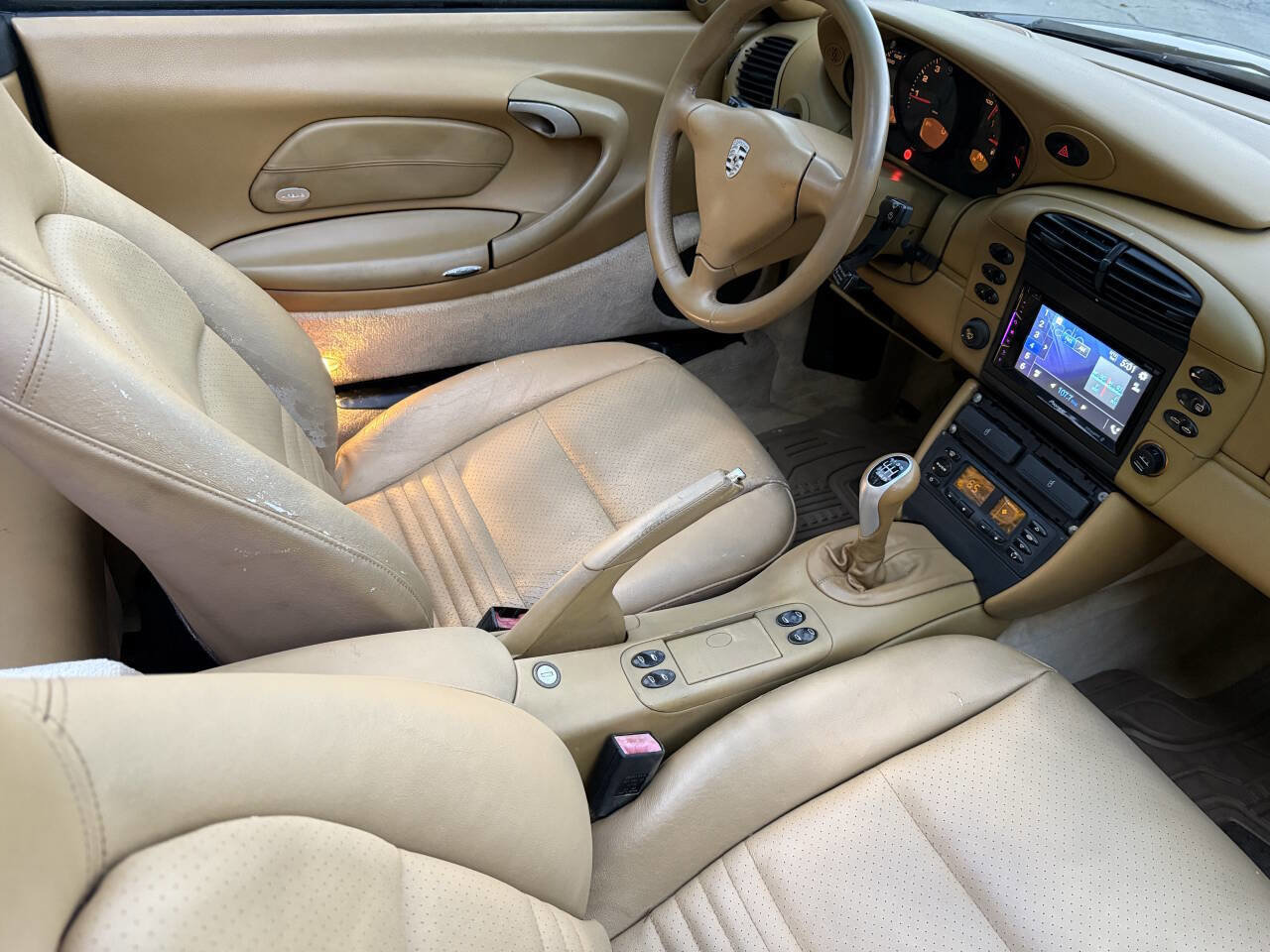 Used 2000 Porsche 911 Carrera image 23