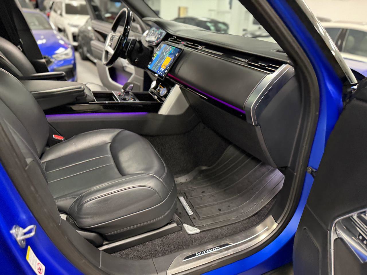 Used 2023 Land Rover Range Rover Long Wheelbase Autobiography image 34