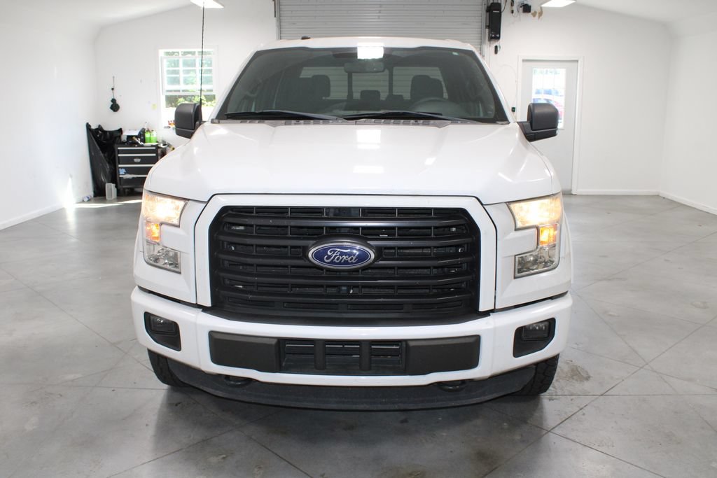 Used 2016 Ford F150 XLT w/ Equipment Group 302A Luxury AWD/4WD image 3