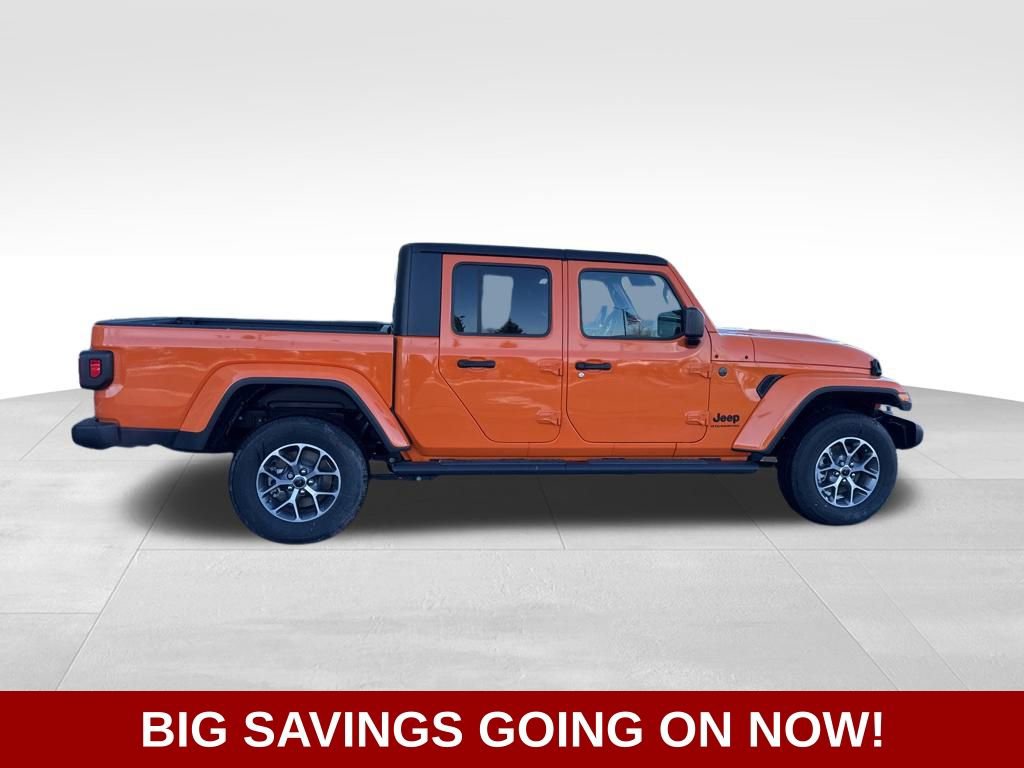 New 2025 Jeep Gladiator Sport image 12