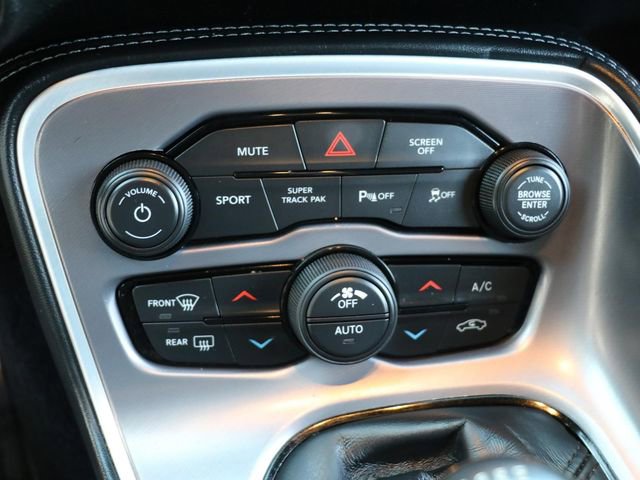Used 2022 Dodge Challenger R/T w/ Blacktop Package image 23