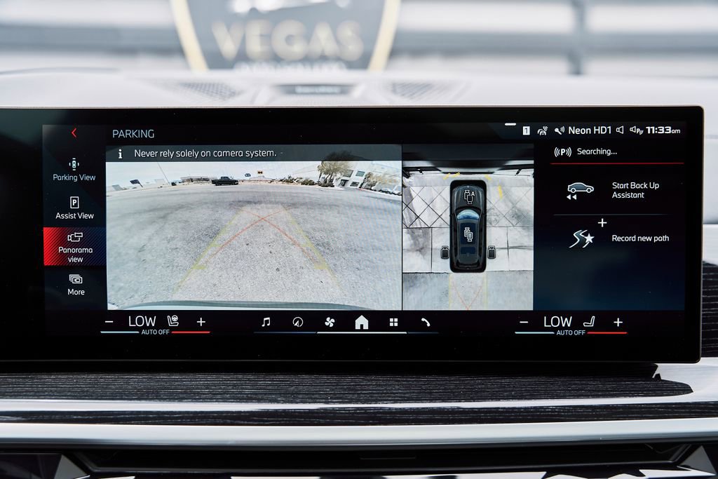 Used 2026 BMW X7 M60i image 83