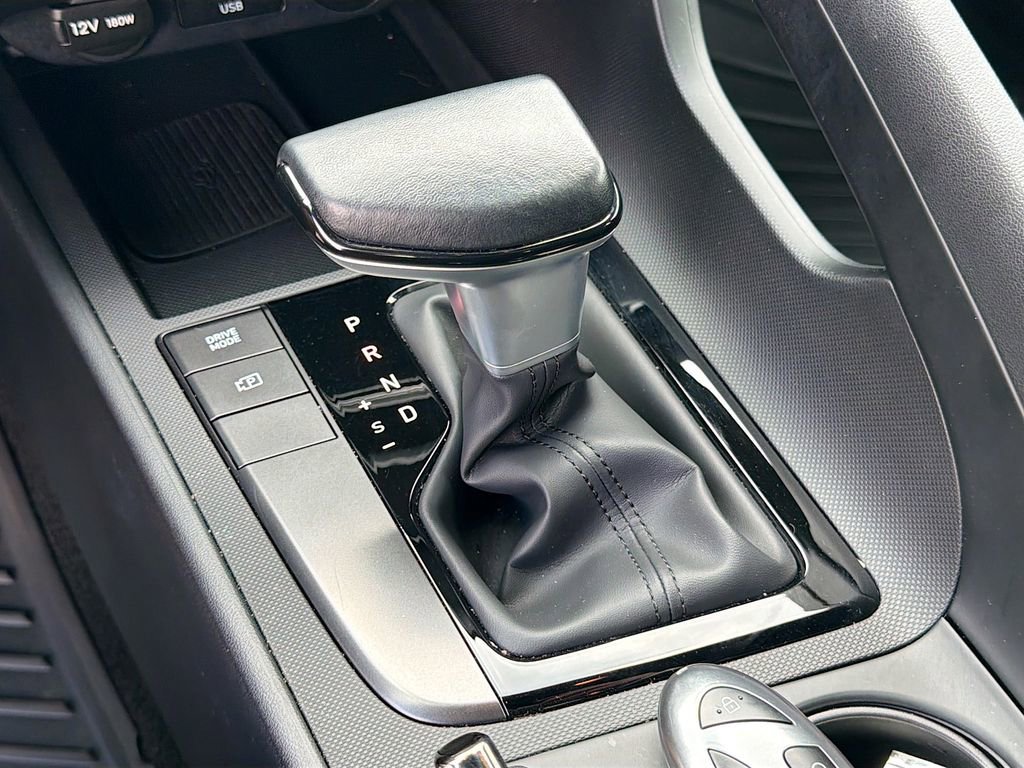 Used 2025 Hyundai Elantra Sport FWD image 26
