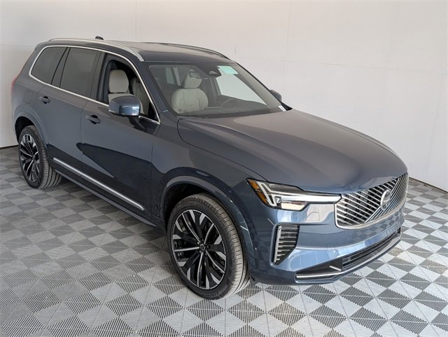 New 2026 Volvo XC90 B6 Plus w/ Protection Package Premier image 2