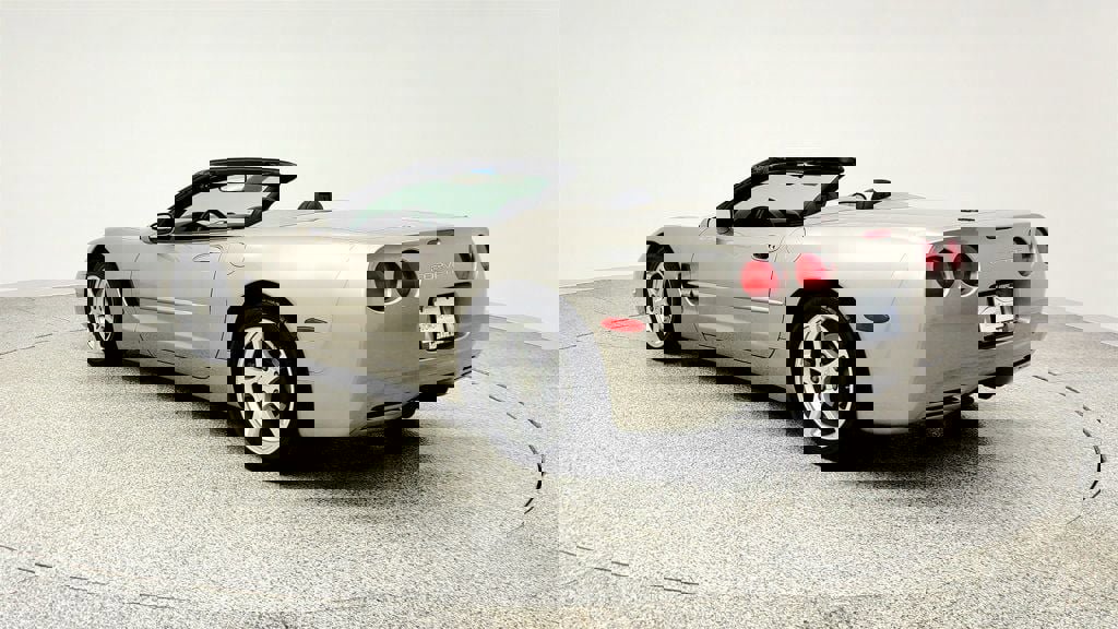 Used 2000 Chevrolet Corvette Convertible w/ Memory Pkg RWD image 7