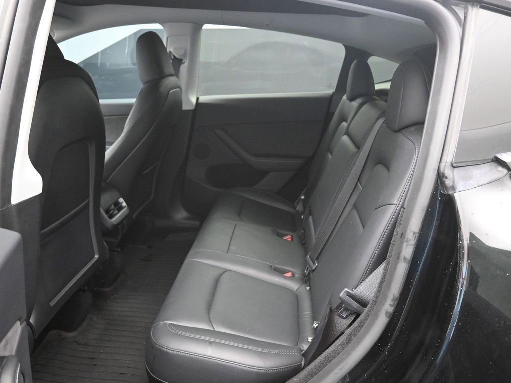 Used 2024 Tesla Model Y Long Range image 7