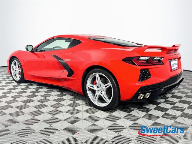 Used 2021 Chevrolet Corvette Stingray Coupe w/ Z51 Performance Package RWD image 5