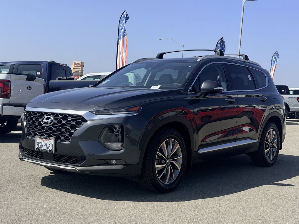 Used 2020 Hyundai Santa Fe SEL w/ Convenience + Premium Package FWD image 4