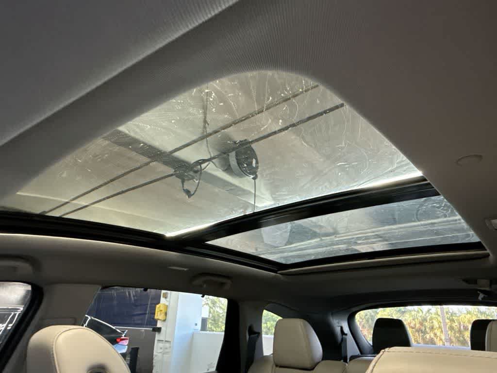 Used 2024 Acura MDX w/ Technology Package FWD image 21