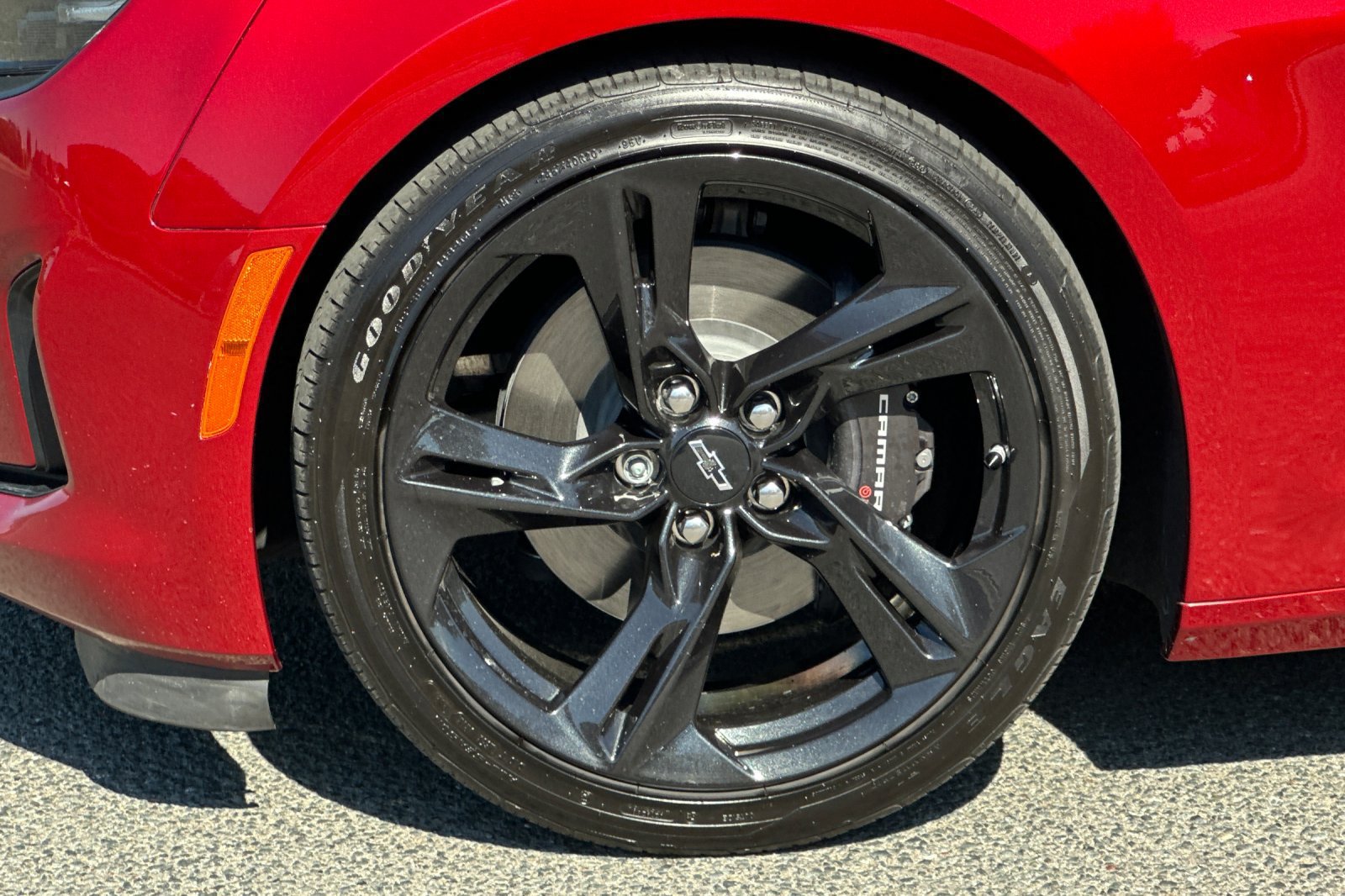 Used 2021 Chevrolet Camaro LT RWD image 24