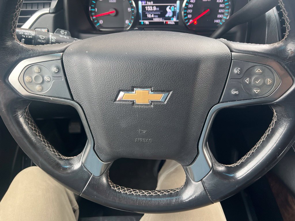 Used 2020 Chevrolet Suburban LT AWD/4WD image 13