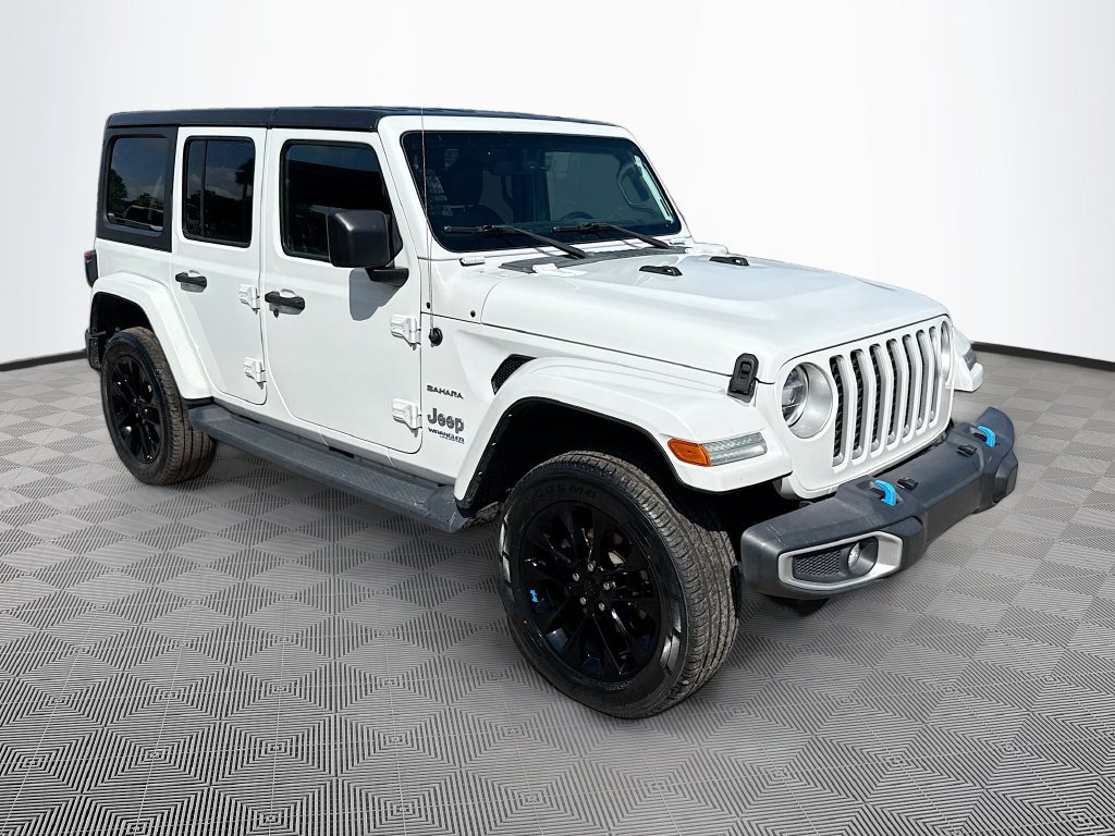Certified 2022 Jeep Wrangler Unlimited Sahara w/ Cold Weather Group AWD/4WD image 2