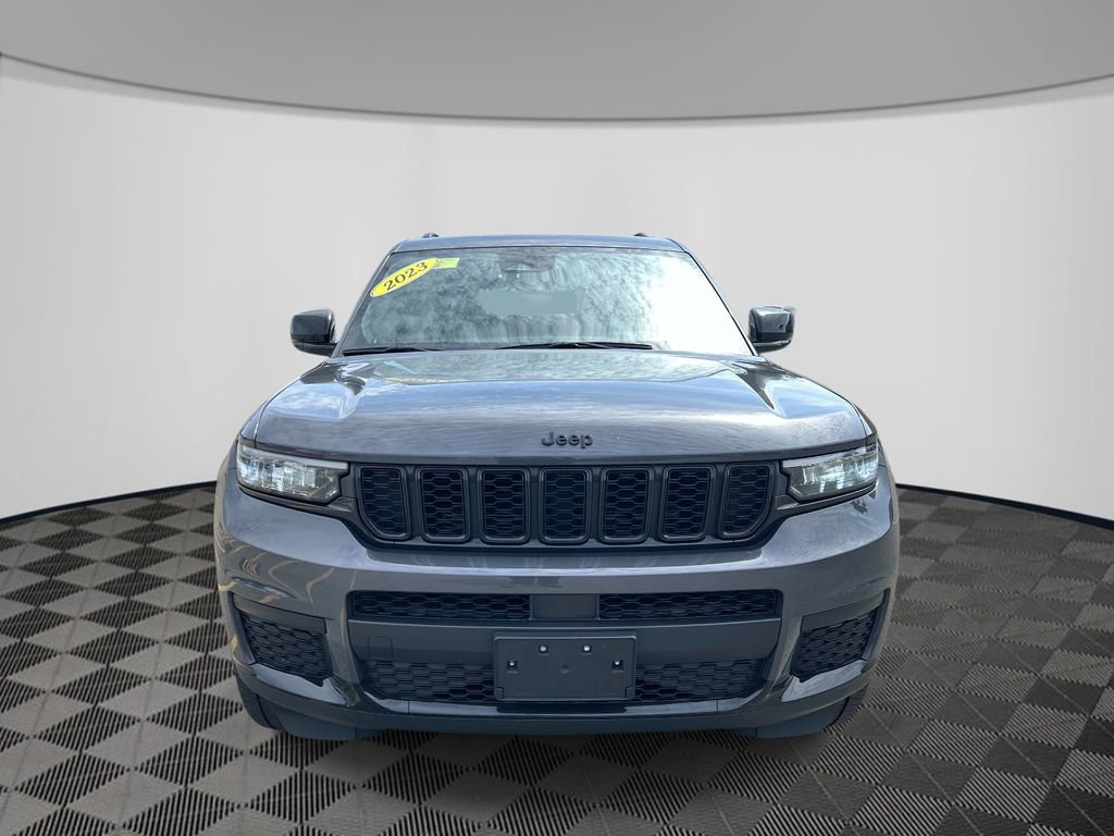 Certified 2023 Jeep Grand Cherokee L Laredo AWD/4WD image 2