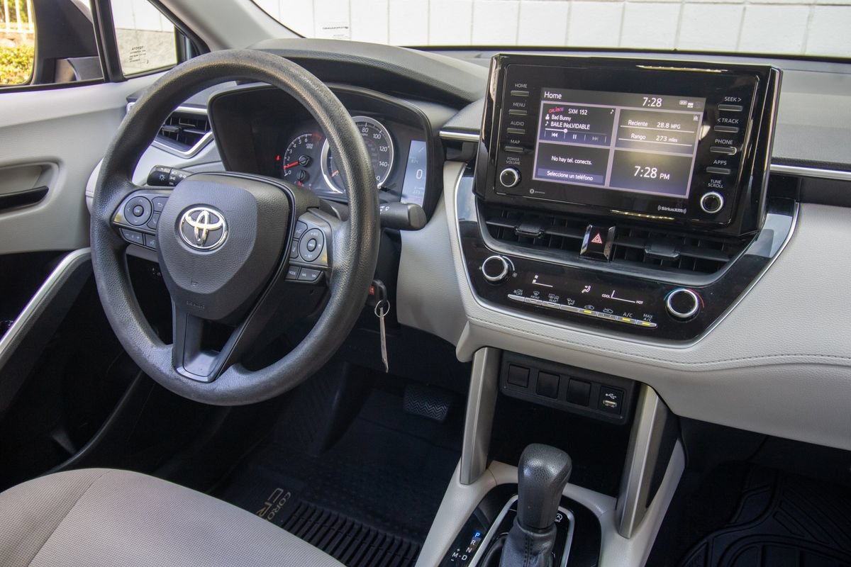 Used 2022 Toyota Corolla Cross L FWD image 22