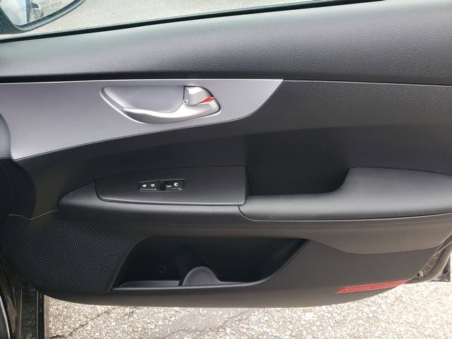 Certified 2024 Kia Forte LXS image 18