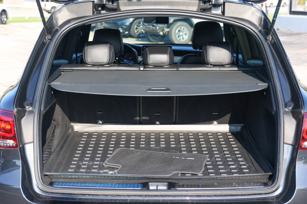 Used 2022 Mercedes-Benz GLC 300 4MATIC image 8