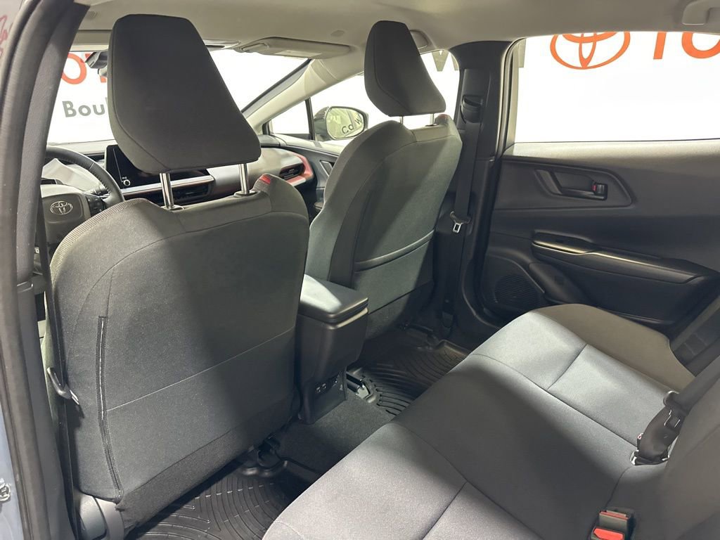 Used 2025 Toyota Prius Plug-In Hybrid image 21