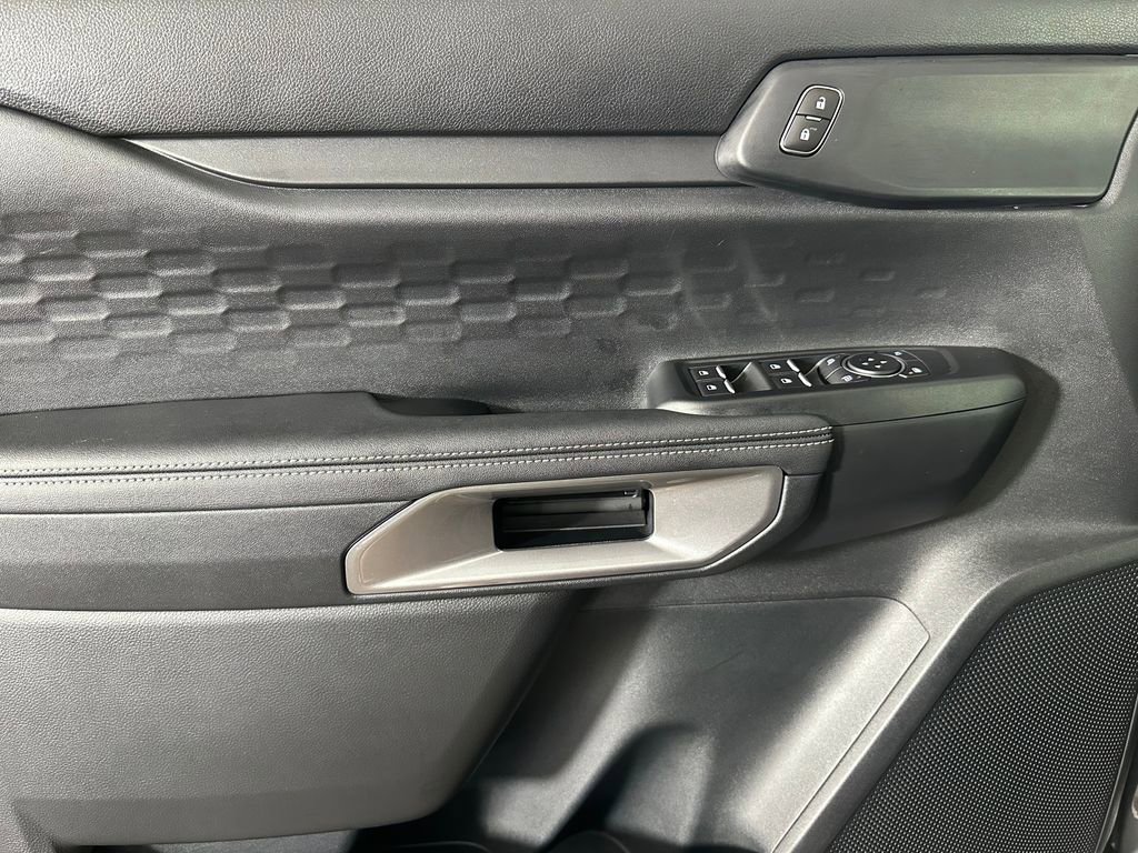 Used 2025 Ford Ranger XLT w/ Advanced Towing Package image 23