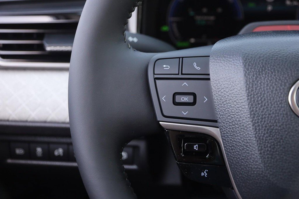 New 2026 Toyota Camry XLE image 12