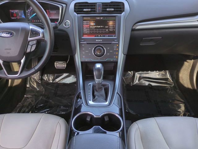Used 2015 Ford Fusion Titanium image 19