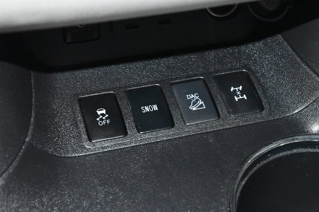 Used 2019 Toyota Highlander Limited Platinum AWD/4WD image 17