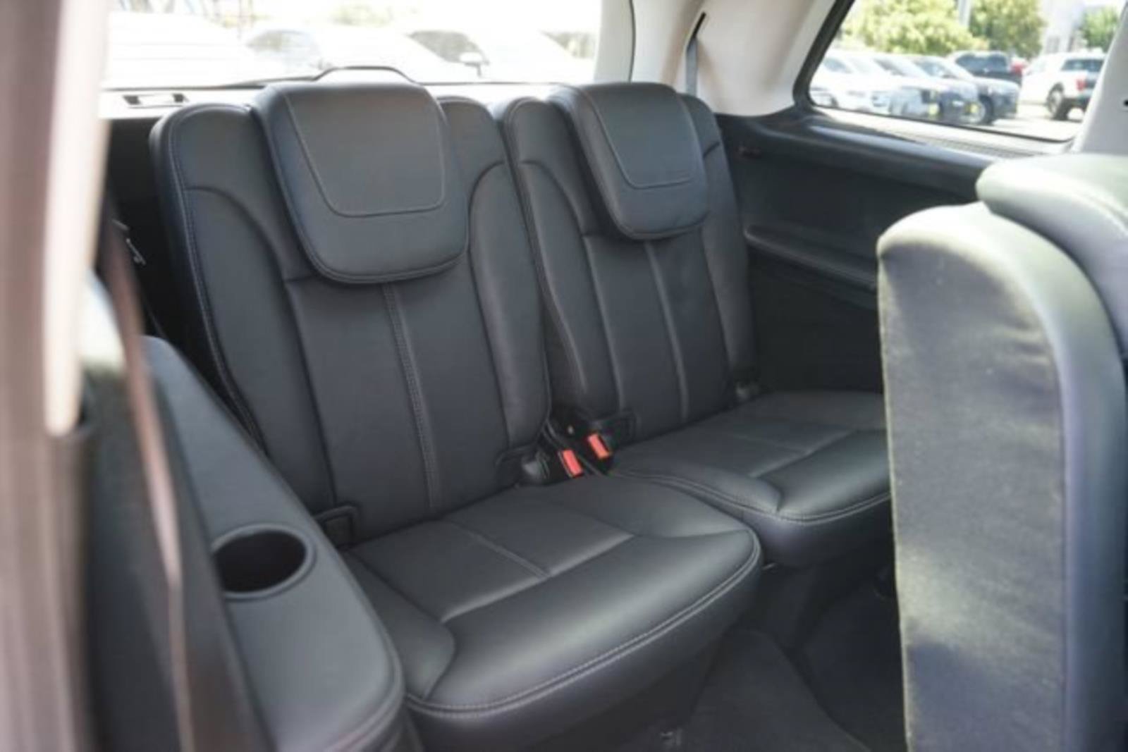 Used 2011 Mercedes-Benz GL 450 4MATIC image 17