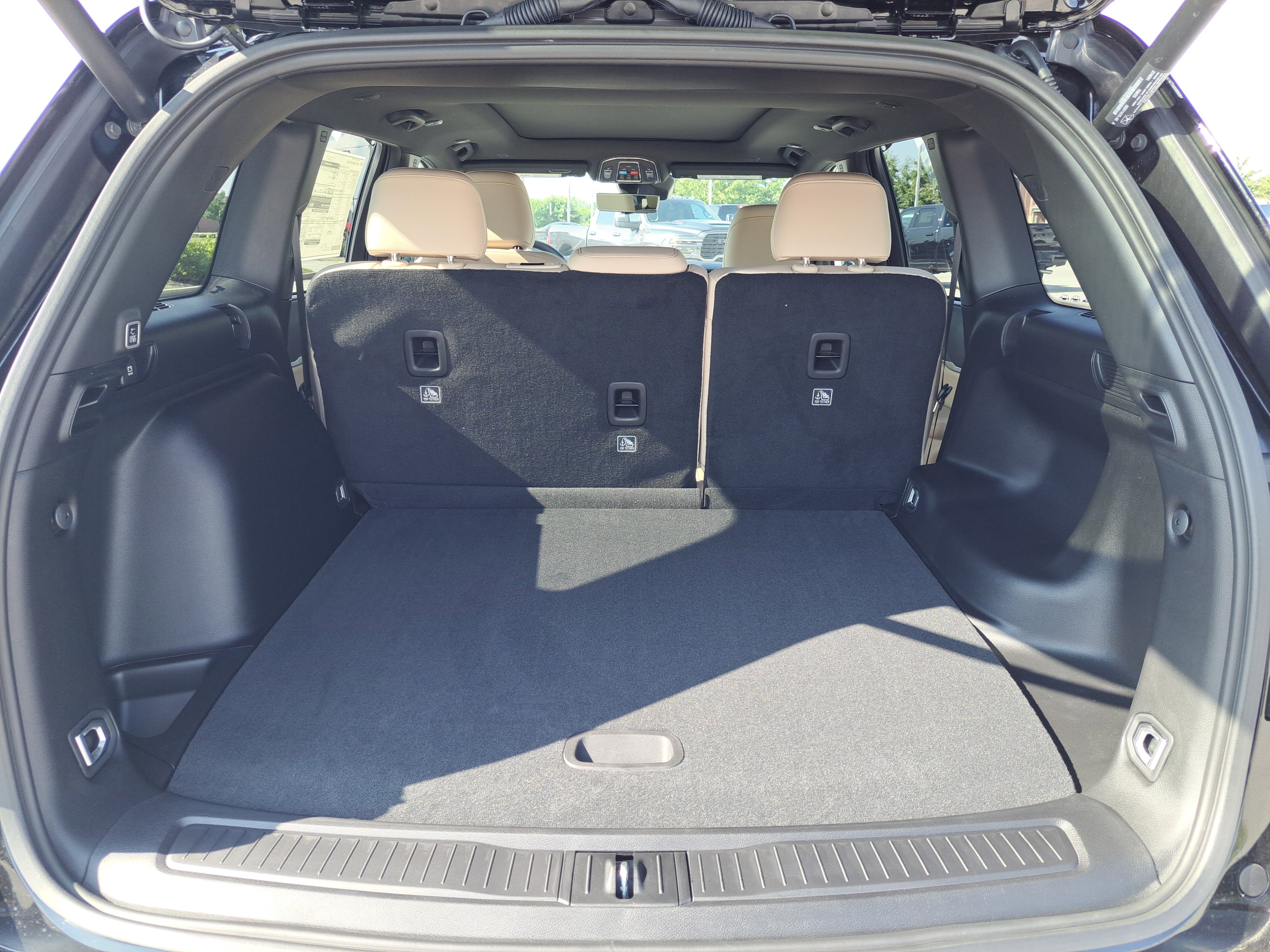 New 2025 Jeep Grand Cherokee Limited w/ Luxury Tech Group II image 9