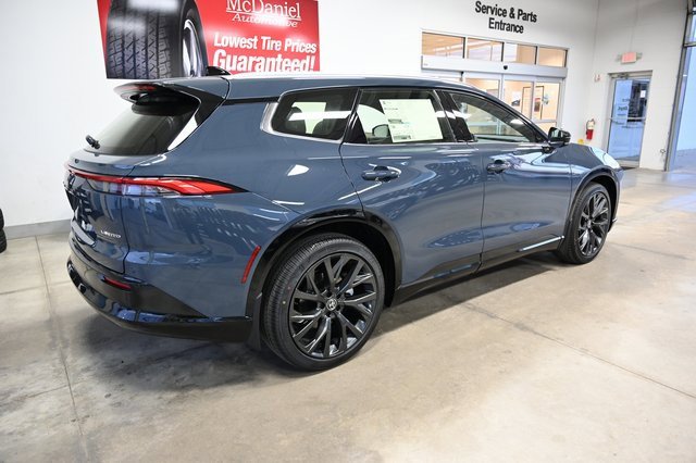 New 2025 Toyota Crown Signia image 5