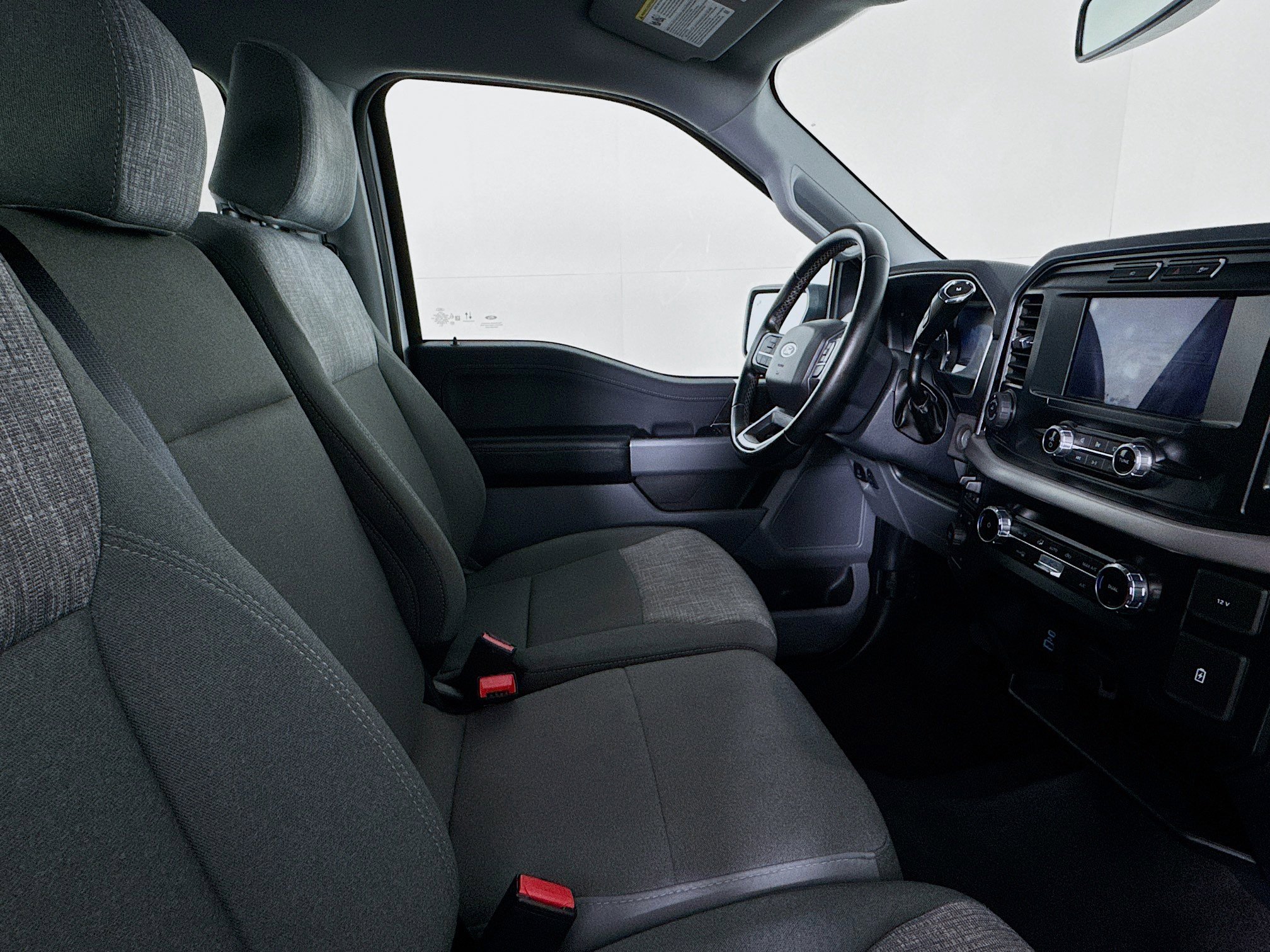 Used 2023 Ford F150 XLT w/ Equipment Group 301A Mid image 26