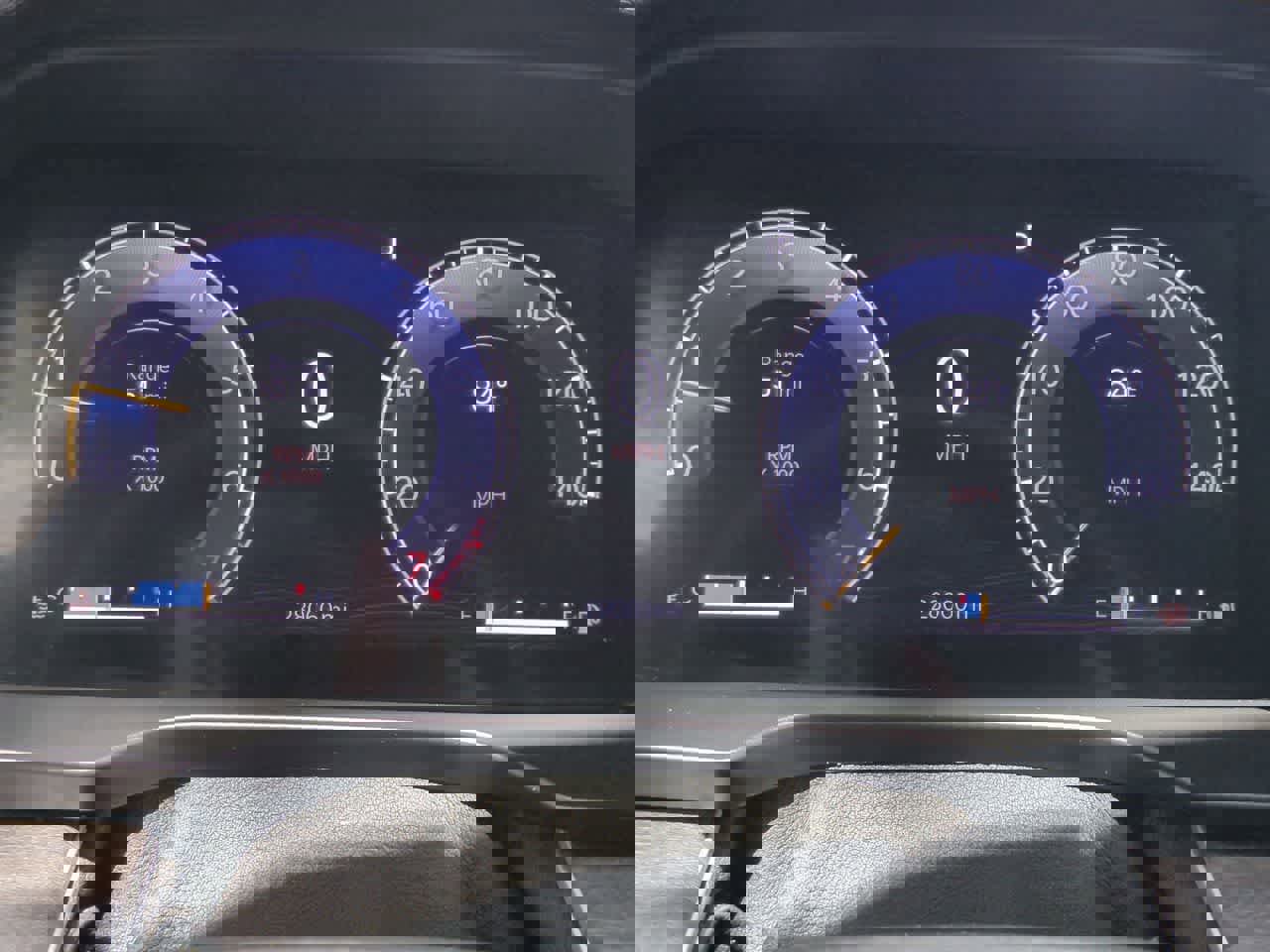 Certified 2023 Jeep Grand Cherokee Limited w/ Luxury Tech Group II image 34