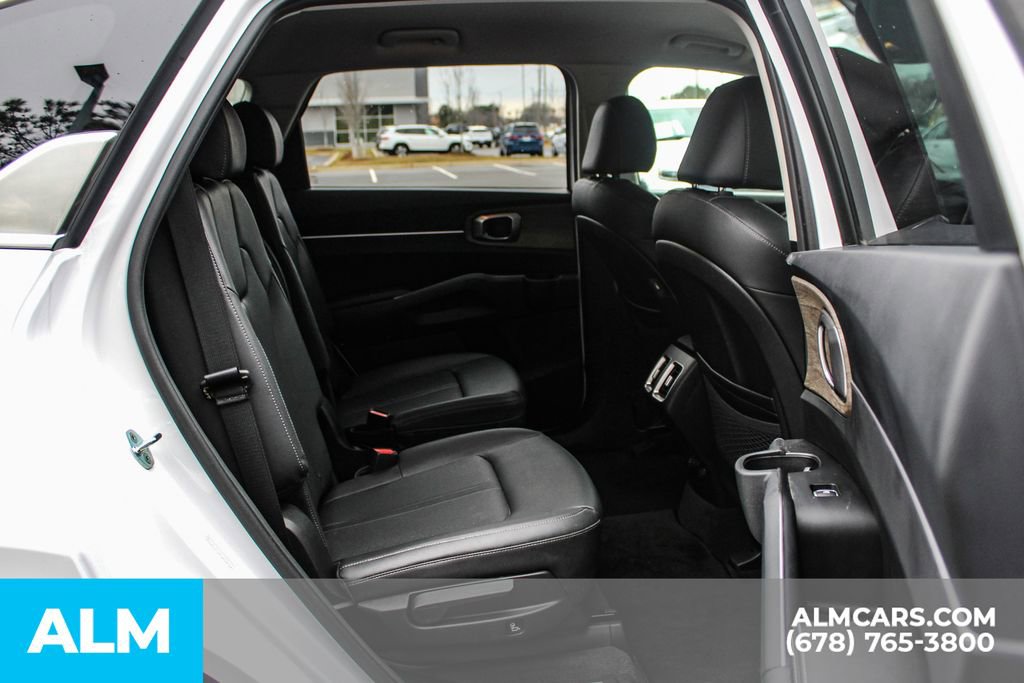 Used 2023 Kia Sorento EX image 21