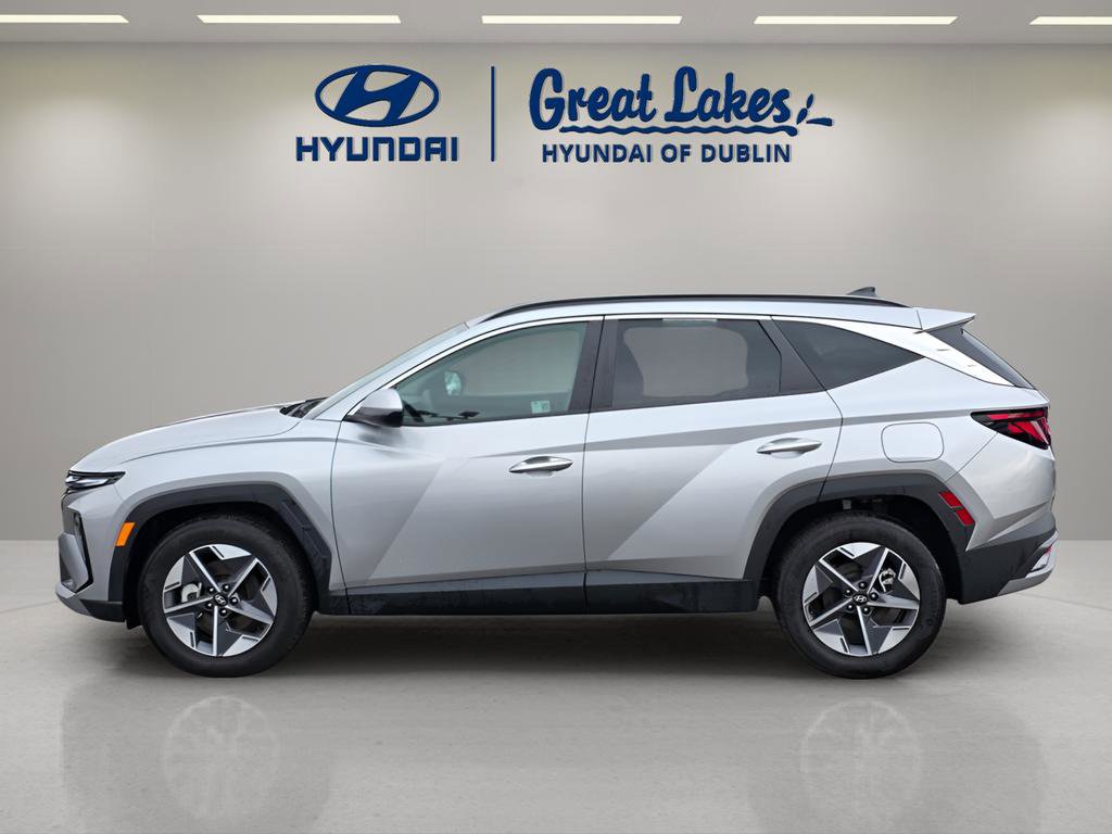 Certified 2025 Hyundai Tucson SEL FWD image 2