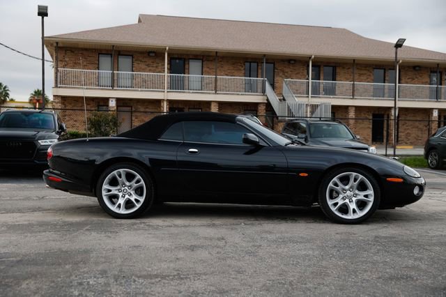 Used 2003 Jaguar XK8 Convertible image 18