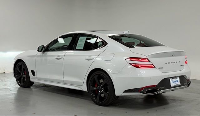 Used 2026 Genesis G70 3.3T Sport Prestige image 3