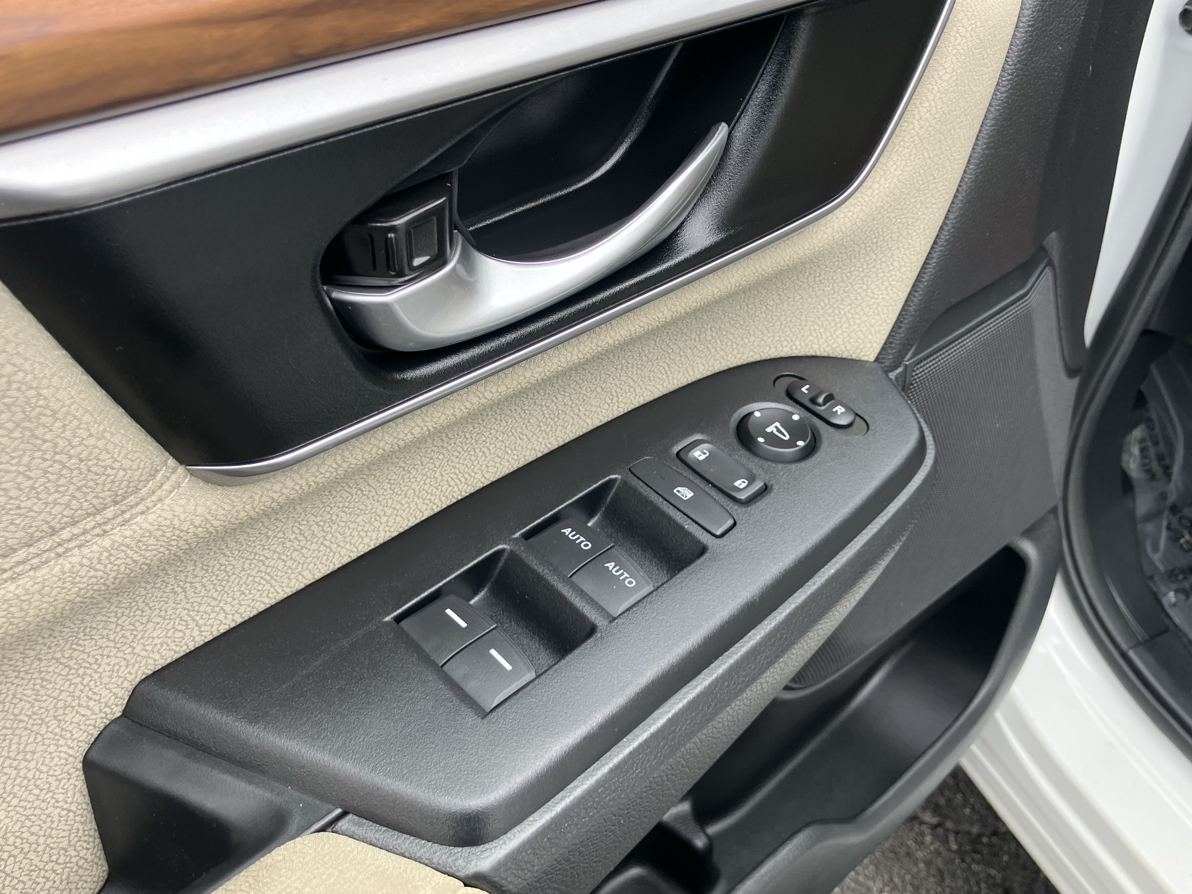 Certified 2022 Honda CR-V EX image 15