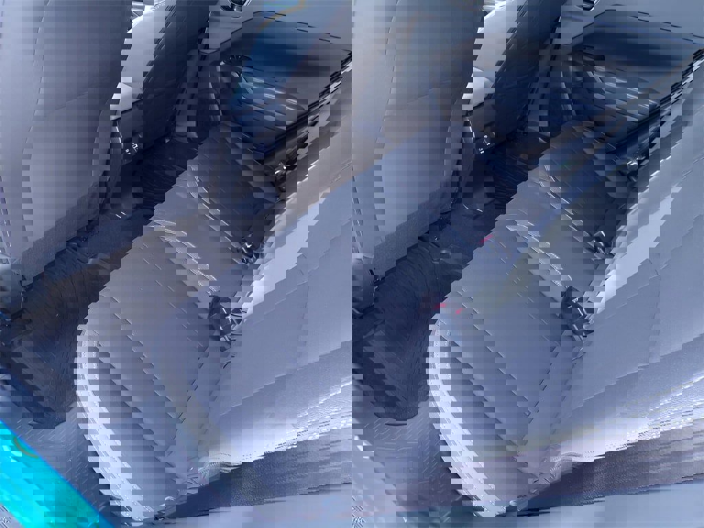 Certified 2025 Subaru Crosstrek 2.0i Premium image 12