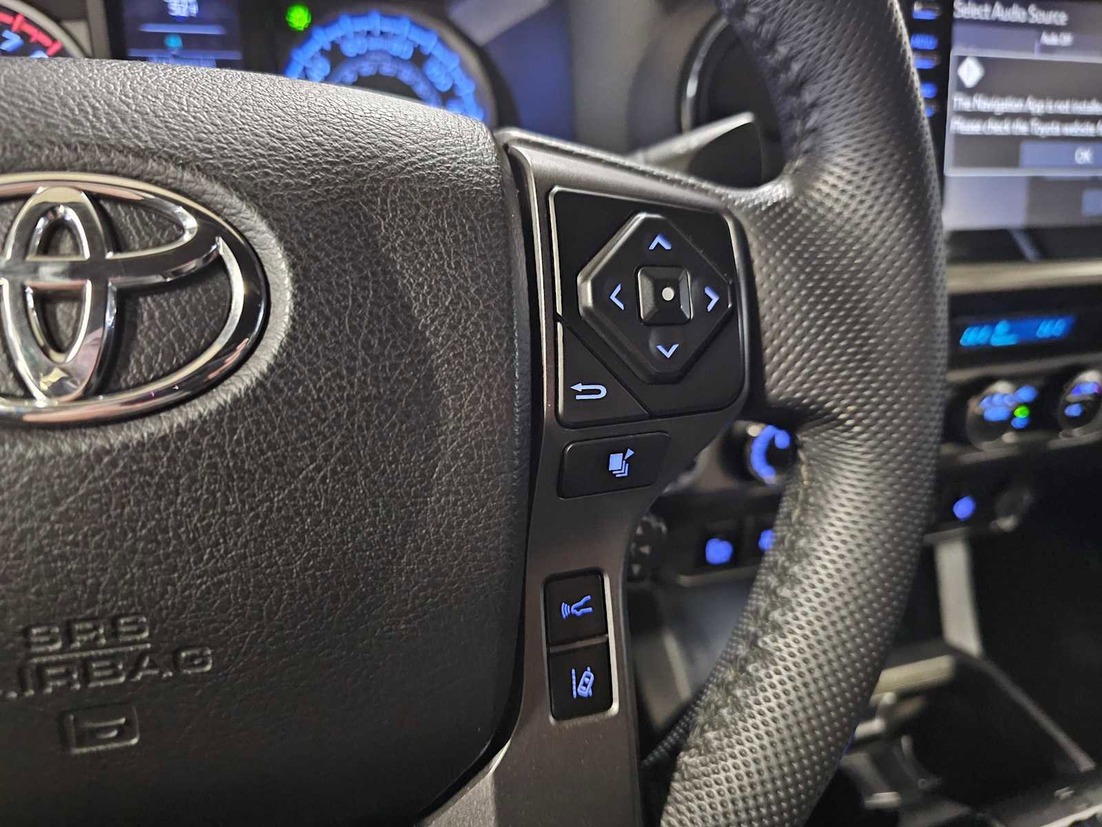 Used 2021 Toyota Tacoma TRD Sport w/ Technology Package image 22