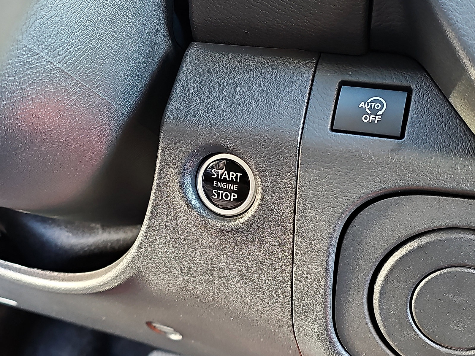 Certified 2025 Nissan Frontier Pro-X w/ Pro Convenience Package image 25