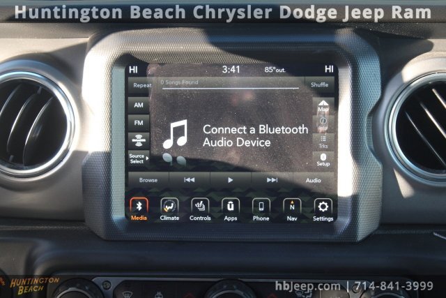 Used 2022 Jeep Wrangler Unlimited Rubicon 4xe w/ Cold Weather Group image 14