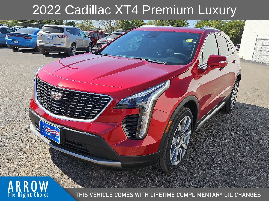 Used 2022 Cadillac XT4 Premium Luxury w/ Cold Weather Package FWD image 4