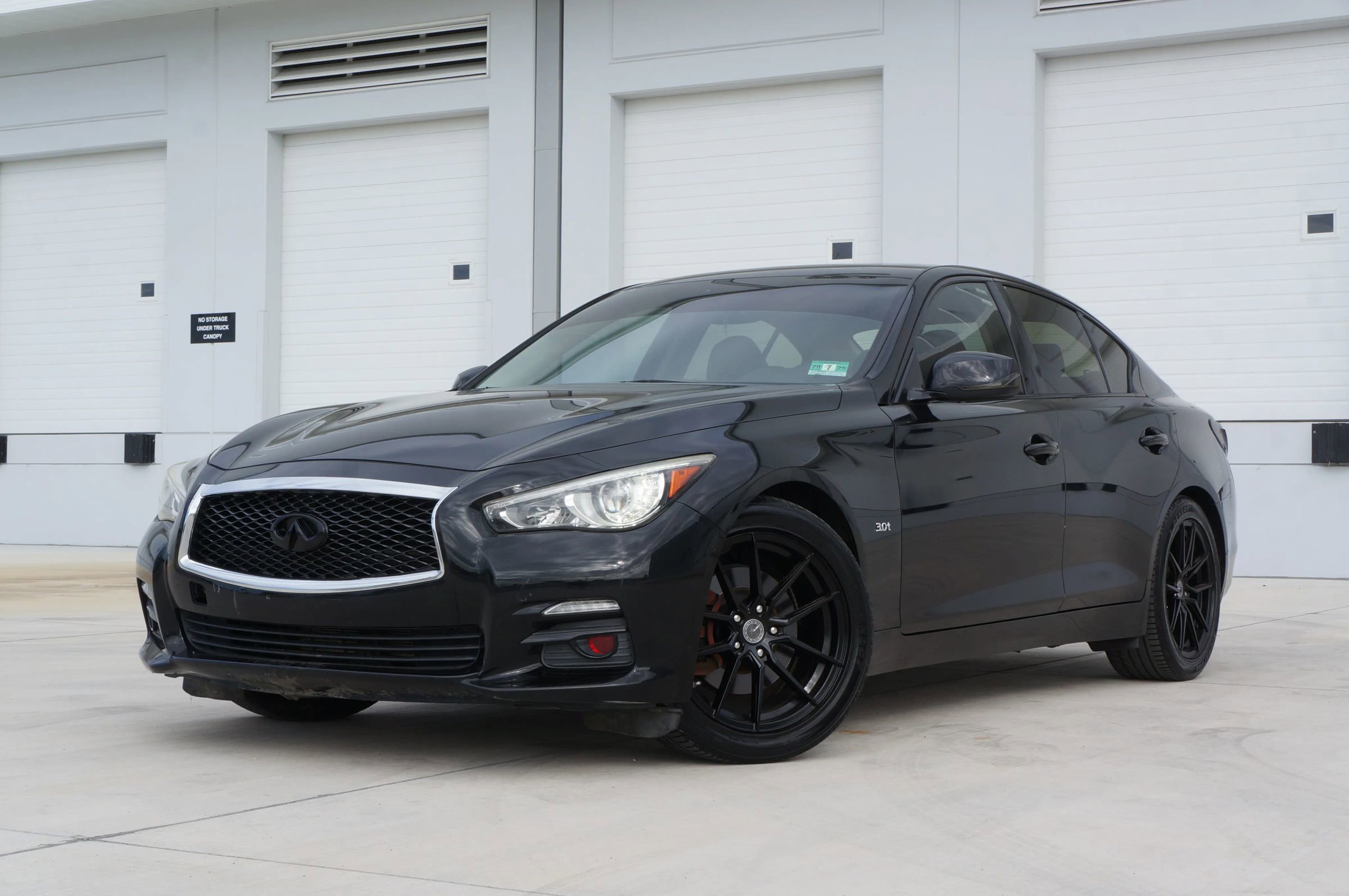 Used 2017 INFINITI Q50 3.0t Premium image 5