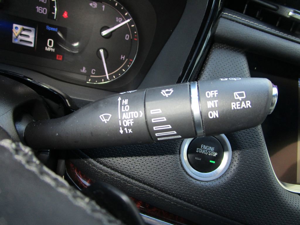 Used 2019 Cadillac XT5 Luxury image 37