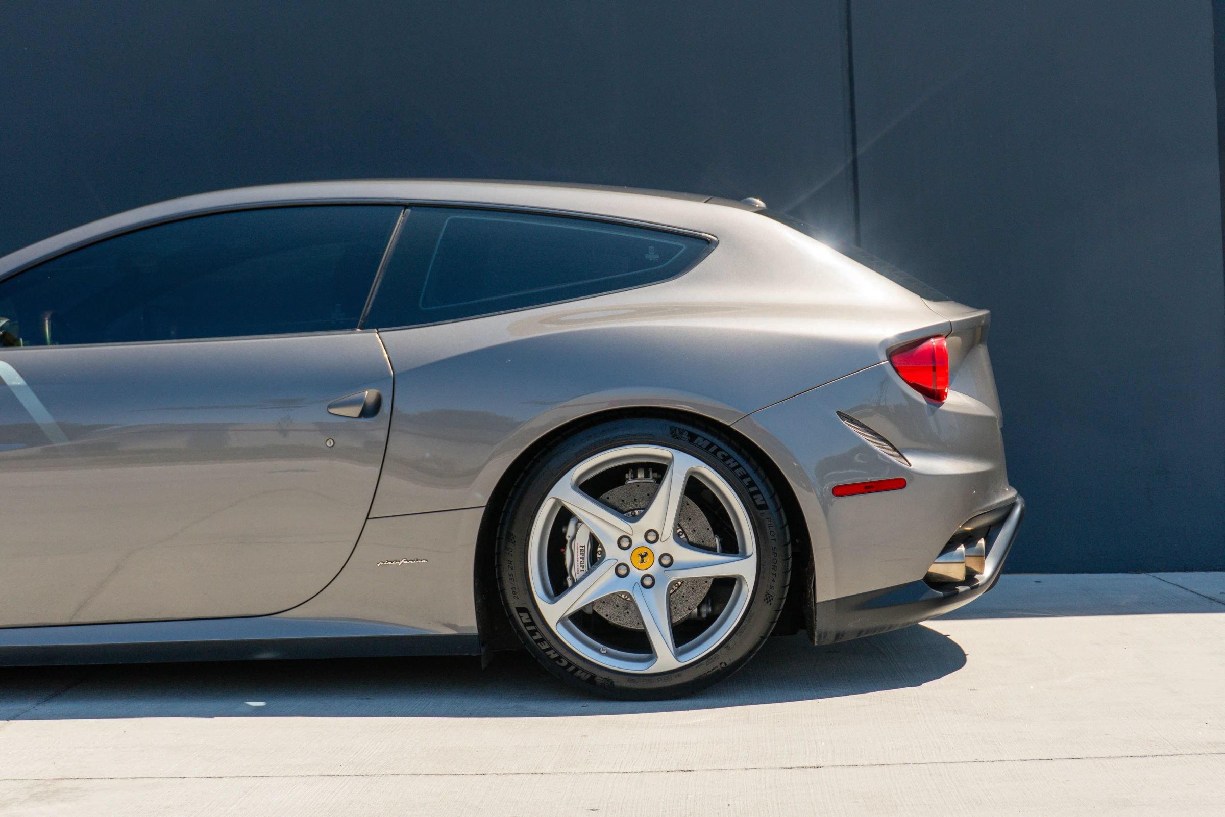 Used 2012 Ferrari FF AWD/4WD image 20