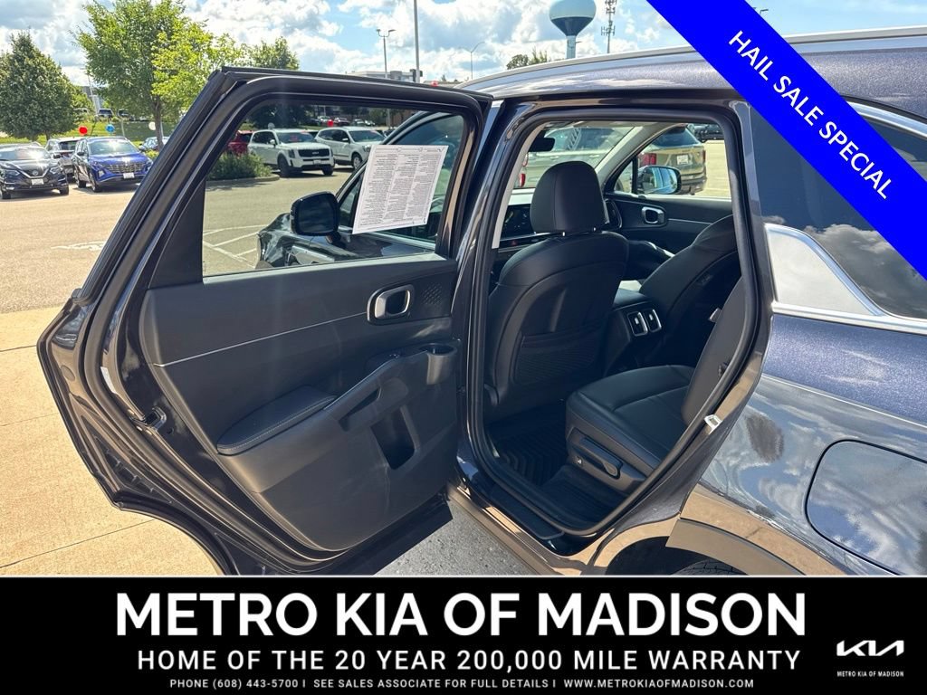 Used 2025 Kia Sorento EX FWD image 30
