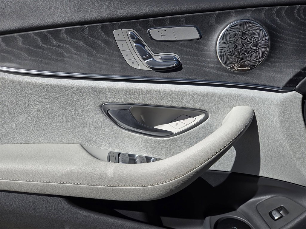 Used 2022 Mercedes-Benz E 350 Sedan image 25