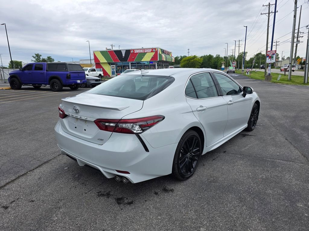 Used 2024 Toyota Camry XSE FWD image 5