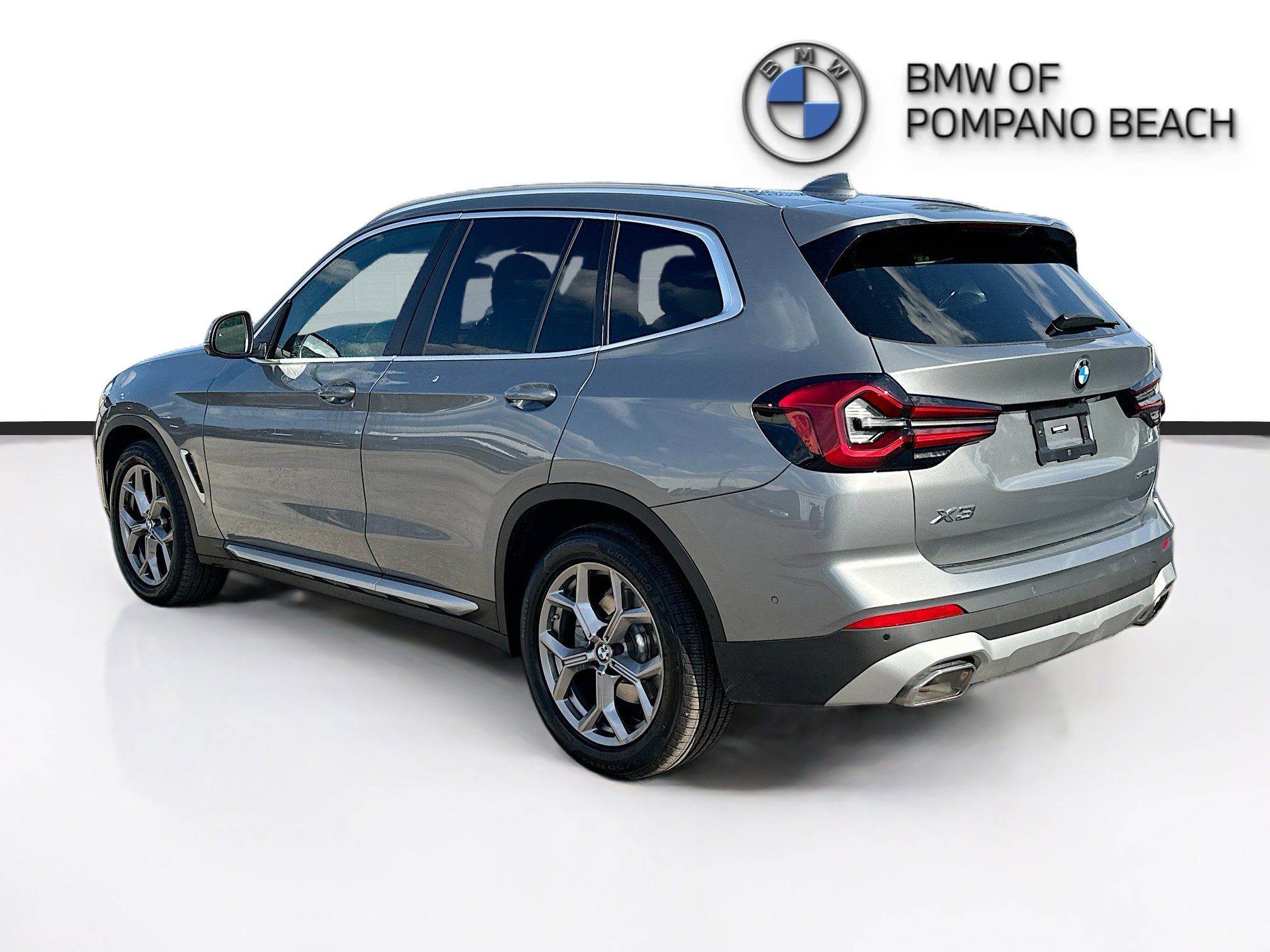 Used 2023 BMW X3 sDrive30i w/ Convenience Package image 5