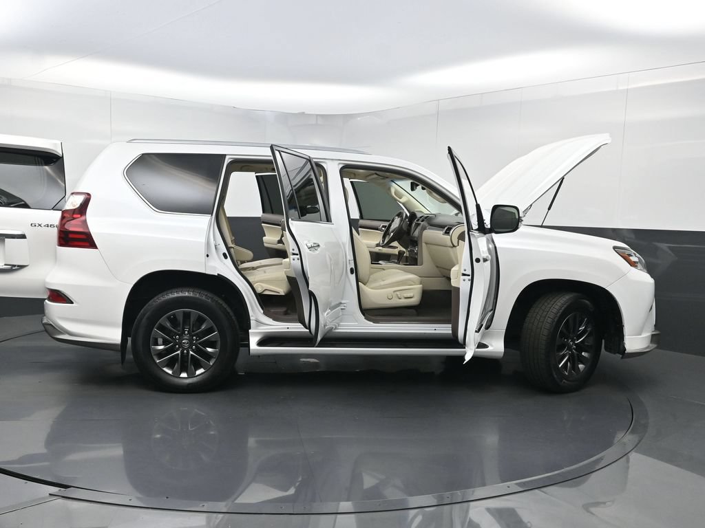 Used 2019 Lexus GX 460 Luxury AWD/4WD image 39