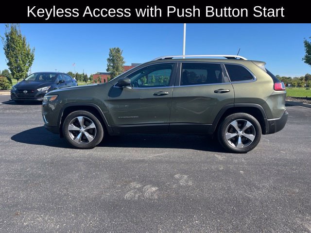 Used 2019 Jeep Cherokee Limited AWD/4WD image 8