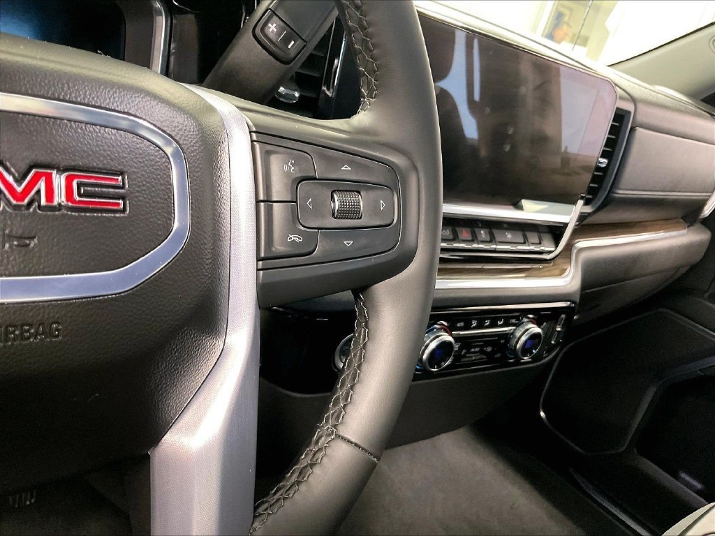 Used 2024 GMC Sierra 1500 Elevation AWD/4WD image 23
